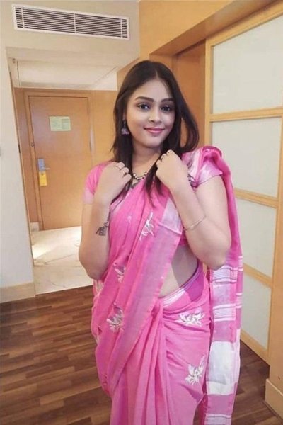 Misha Kapoor - Young Escort Chennai
